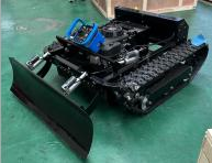 Pług / spycharka (push shovel) – akcesorium do WP-X700