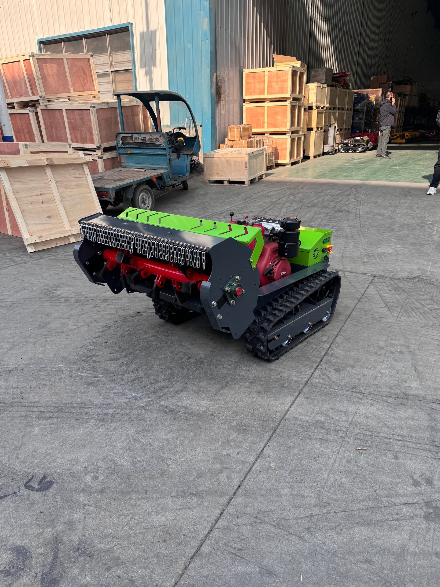 WP-1000 – detale podwozia gąsienicowego heavy-duty